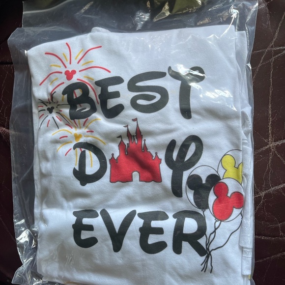 Men’s white short sleeve Disney t-shirt.  Bella Canvas Co.  size 4XL. - Picture 5 of 5